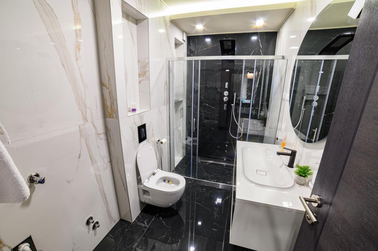 Apartmani Milanovic Биелина Экстерьер фото